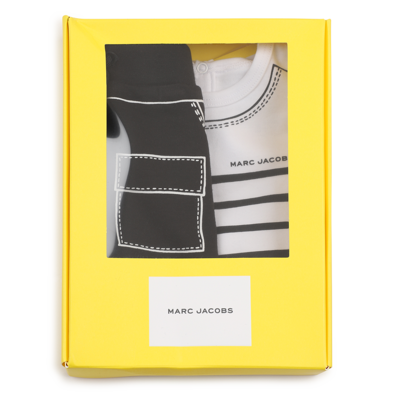 T-SHIRT AND SHORTS SET MARC JACOBS 
                        UNISEX