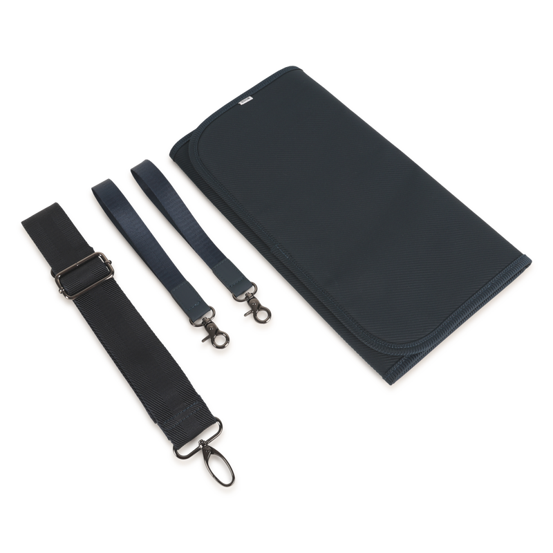 Zip-up changing bag BOSS 
                        UNISEX