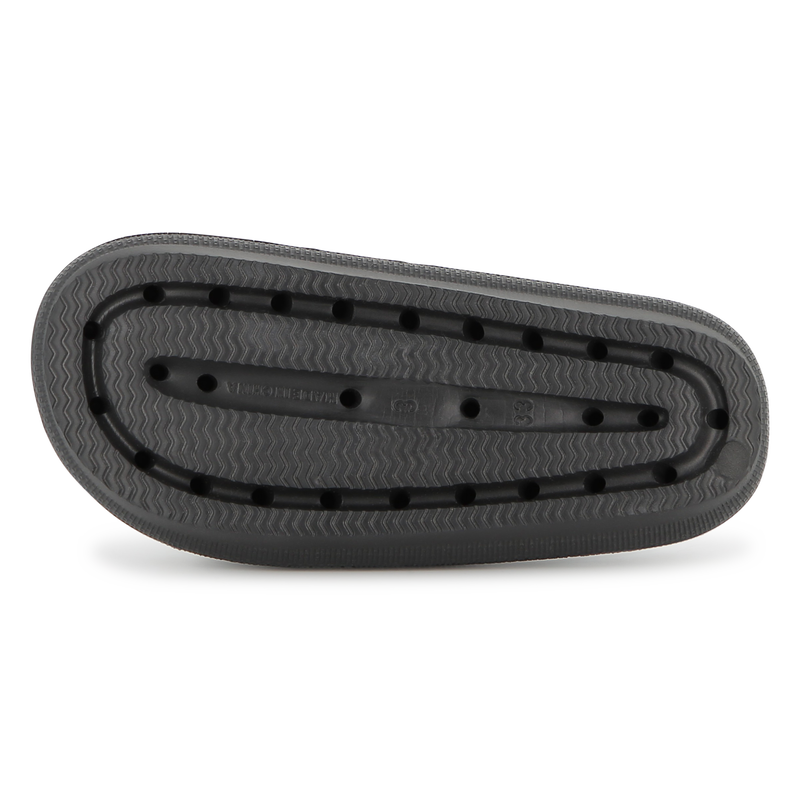 TAP MARC JACOBS 
                        BOY