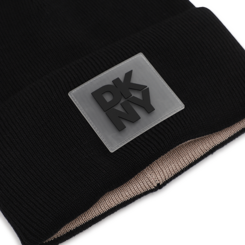 Reversible knitted beanie DKNY 
                        UNISEX