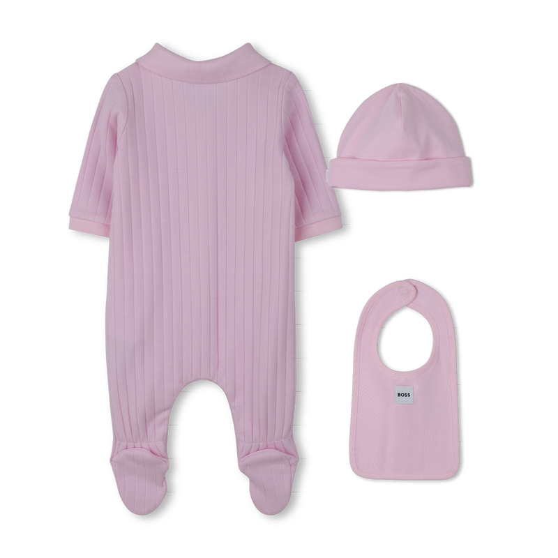 PAJAMA SET + BIB + BEANIE BOSS 
                        GIRL