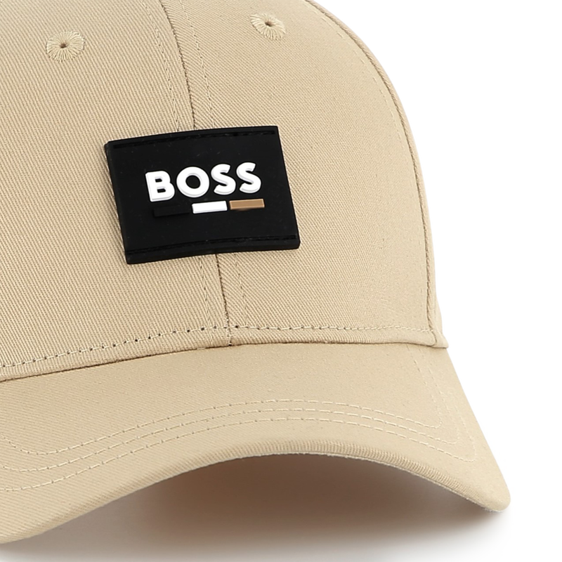 Cap with adjustable fastening BOSS 
                        BOY