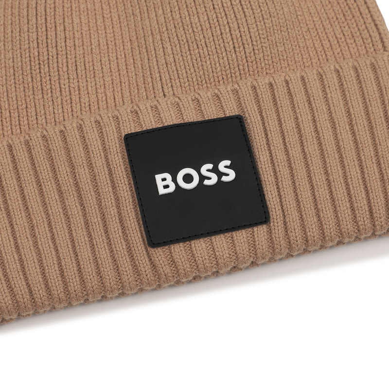 Knitted beanie BOSS 
                        BOY