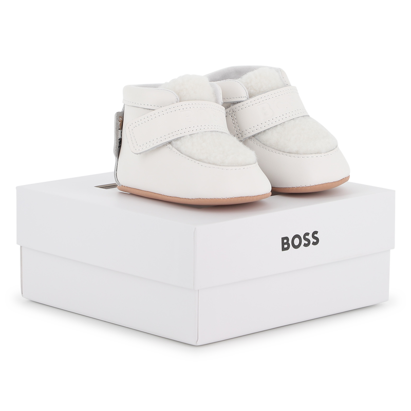 Slippers BOSS 
                        BOY