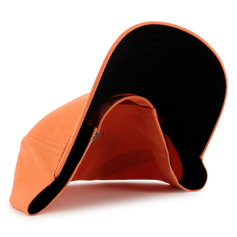 Cap with adjustable fastening BOSS 
                        BOY