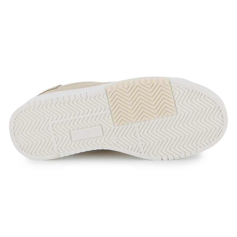 LACE-UP TRAINERS GIVENCHY 
                        UNISEX