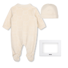 Pyjama set and hat BOSS 
                    BOY