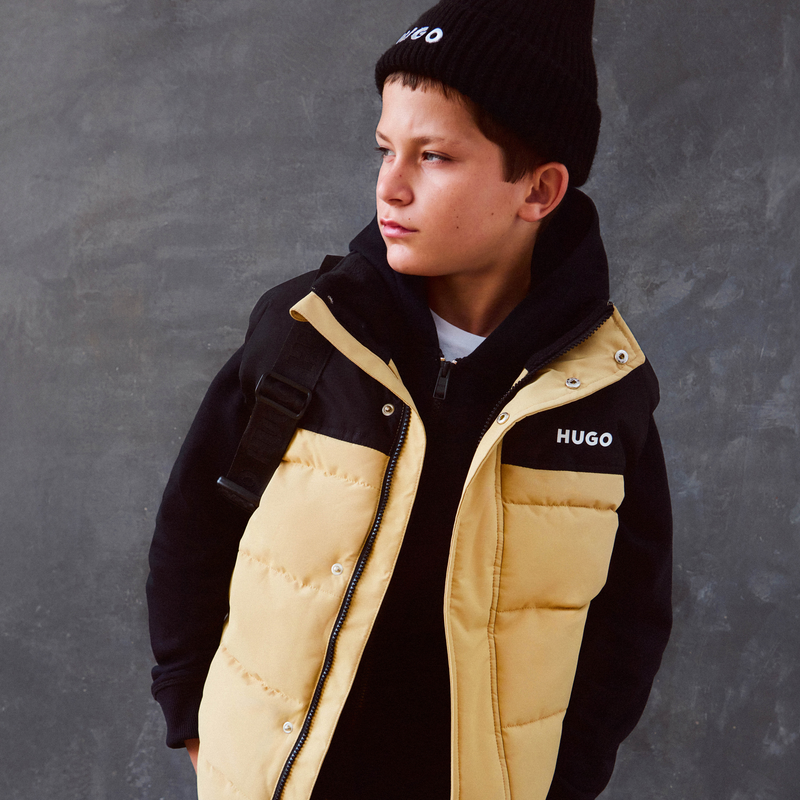 Sleeveless down jacket HUGO 
                        BOY