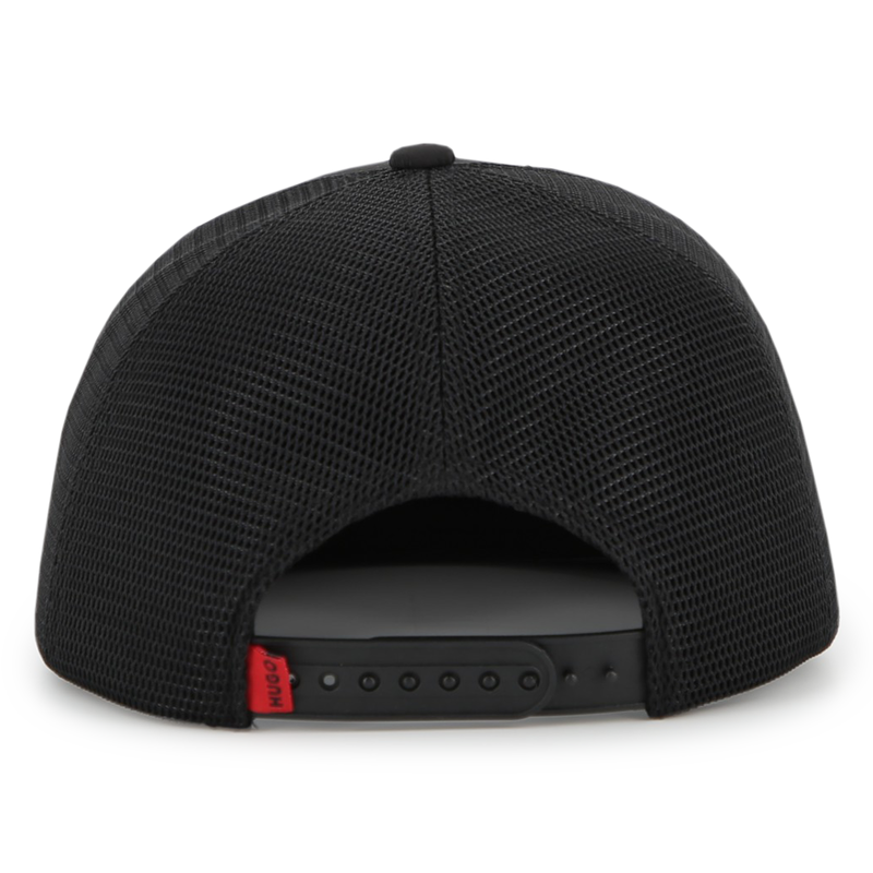 CAP HUGO 
                        BOY