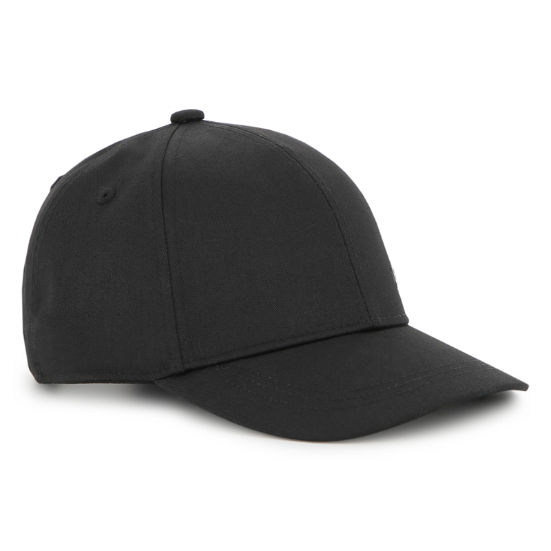 CAP WITH METAL BUCKLE CLOSURE BOSS 
                        BOY