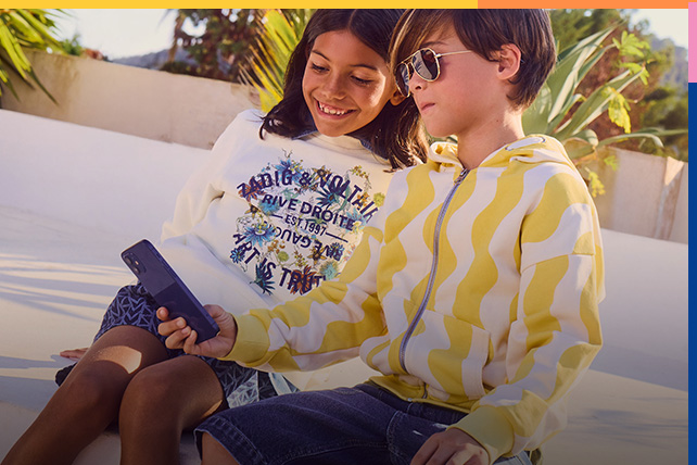 Kids around Collection